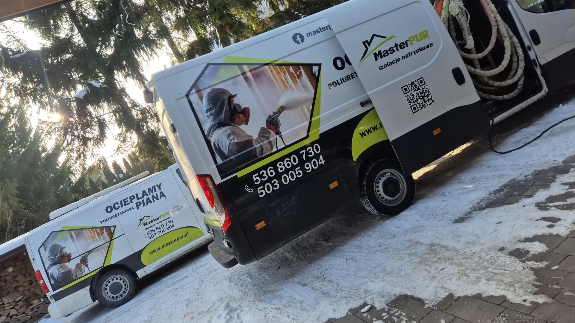 Wypianowanie dachu Raciąż - innowacyjna pianka natryskowa gwarantuje eliminację mostków i stanowi ratunek dla dachu