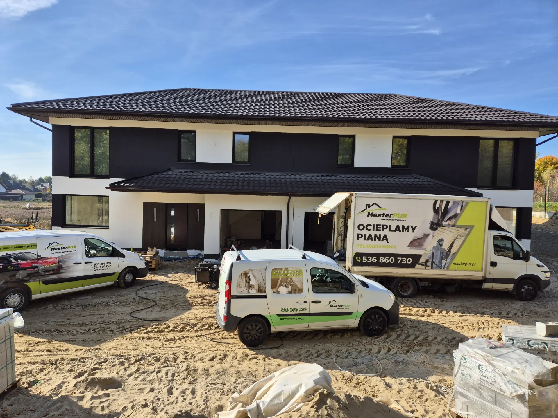 Ocieplenie piana PUR dla deweloperów Jastrząb - podnosi standard i rynkową wartość nowych inwestycji deweloperskich